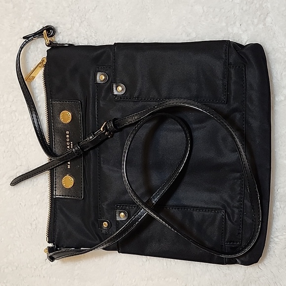 Marc Jacobs Preppy Nylon SIA Crossbody Bag - Picture 9 of 16